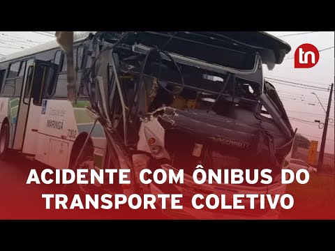 Ônibus do transporte coletivo colide com carreta em Maringá