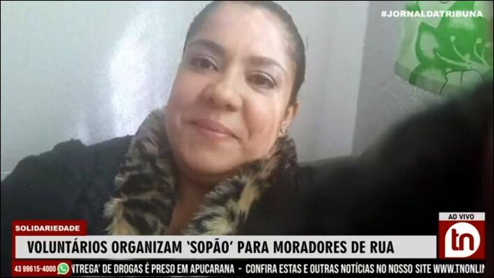 Voluntários organizam 'sopão' para moradores de rua