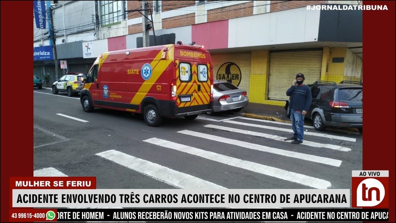 Acidente envolvendo três carros acontece no centro de Apucarana