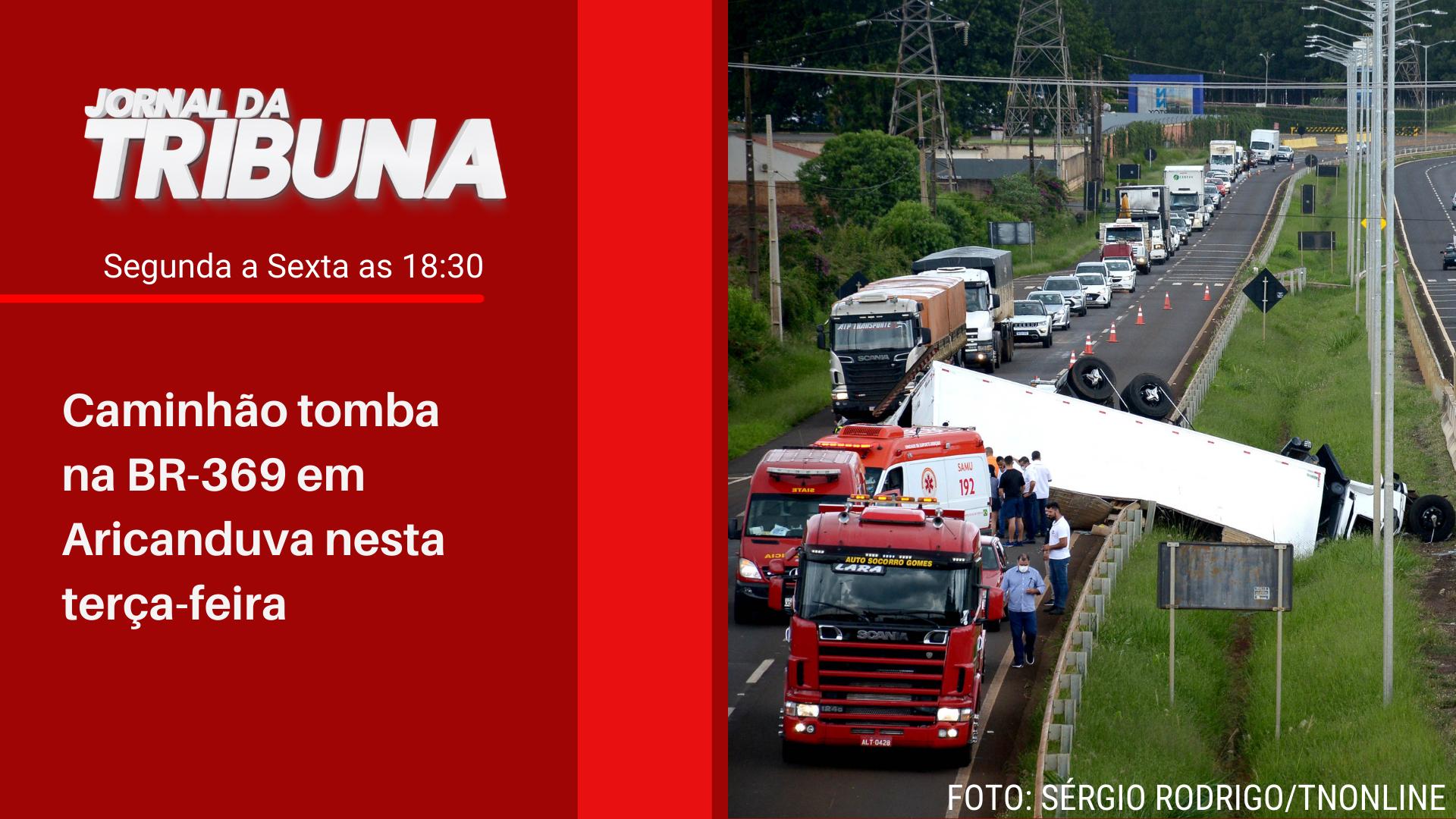 Caminhão tomba na BR-369 em Aricanduva nesta terça-feira