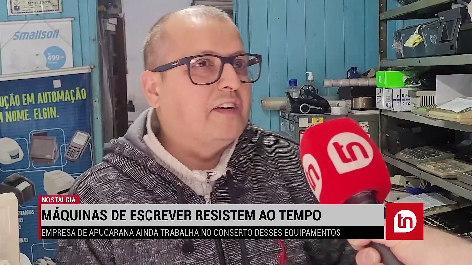 Máquinas de escrever resistem ao tempo em Apucarana; veja