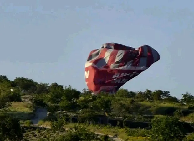  Reprodução de vídeo mostra balão que colidiu na Capadócia
