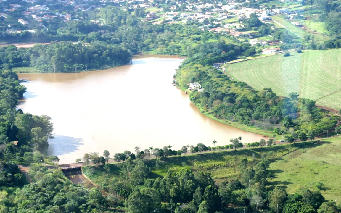 IAP descarta poluição no Lago Jaboti, em Apucarana