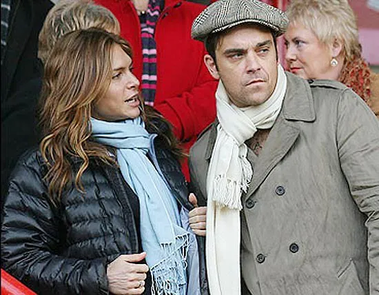  O cantor inglês Robbie Williams se casa neste sábado com a atriz americana Ayda Field