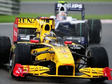  Kubica traduz o bom momento da Renault e ocupa a sétima posição