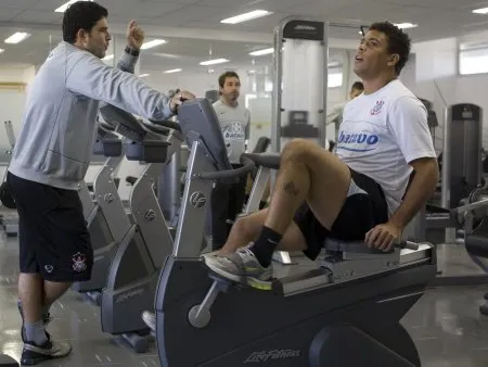  Fisioterapeuta trabalha há tempos com Ronaldo