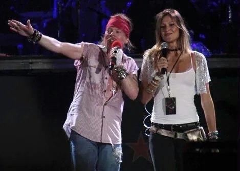  Axl e Ellen juntos no palco do show em São Paulo, em março deste ano