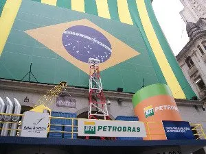  Minirrefinaria foi construída para celebrar a capitalização da Petrobras na Bovespa