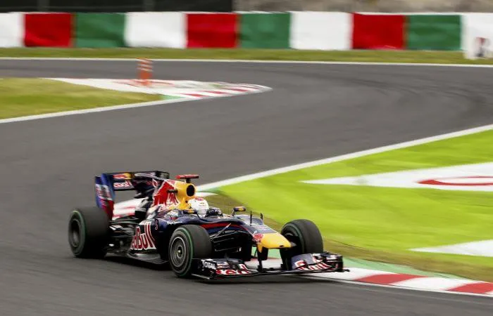  O piloto alemão Sebastian Vettel liderou as duas sessões de treino em Sukuza, no Japão