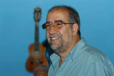  Criador de sambas-enredo para a escola Caprichosos de Pilares, ele morreu no início da tarde no hospital Salgado Filho, no Méier, zona norte do Rio