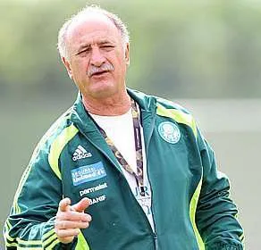  Felipão ainda não conseguiu vencer um clássico desde que retornou ao Palmeiras