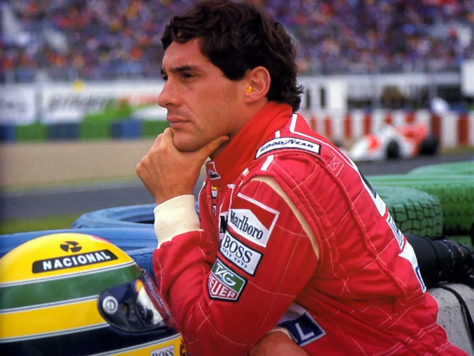  Ayrton Senna é lembrado até hoje por suas façanhas na F1