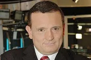  Roberto Cabrini: apresentador e jornalista do SBT