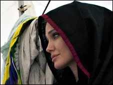 Filme dirigido por Angelina Jolie se passa na Bósnia e na Hungria