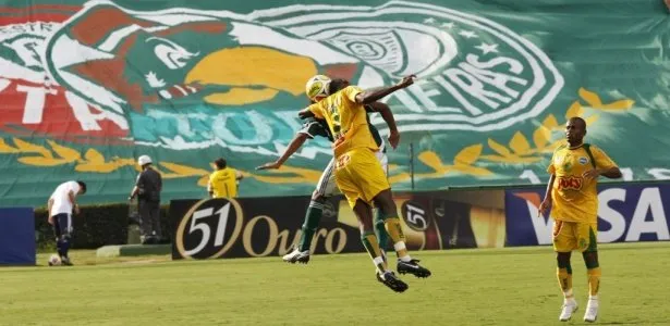  Palmeiras sai na frente, mas só empata com o Mirassol diante de pouco público