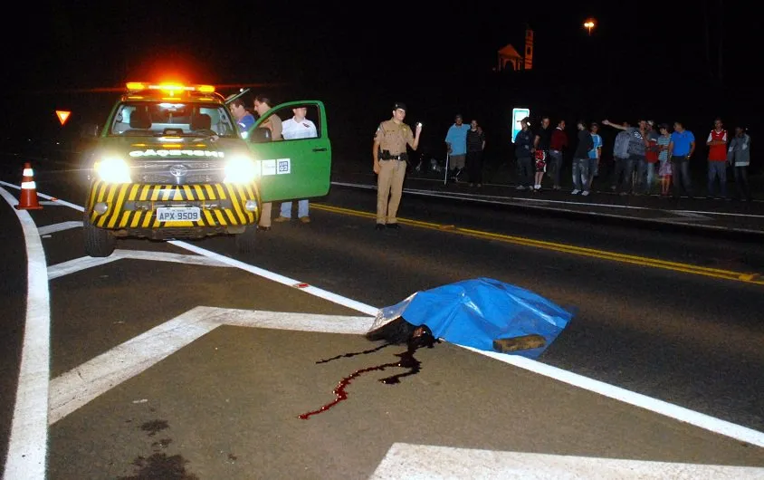  Vítima acabou colhida por um veículo carregado com laranjas, na região do Pirapó, logo após descer de um ônibus