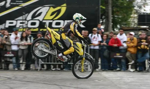  Nico Rocha vence edição do Motocross Internacional