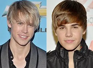  O ator Chord Overstreet (à esq.), que vai usar penteado do cantor adolescente Justin Bieber (à dir.) no seriado "Glee"