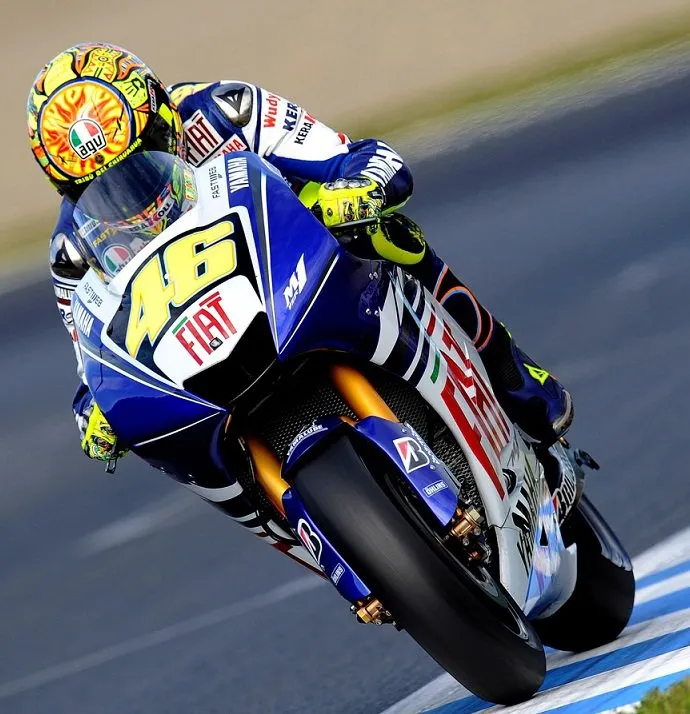   Rossi sofreu uma queda em 2010 e ficou quatro provas afastado