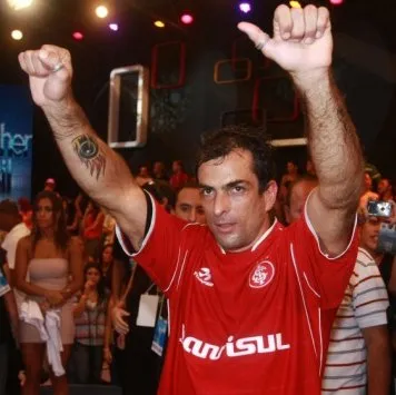 Marcelo Dourado é o vencedor do "Big Brother Brasil" 