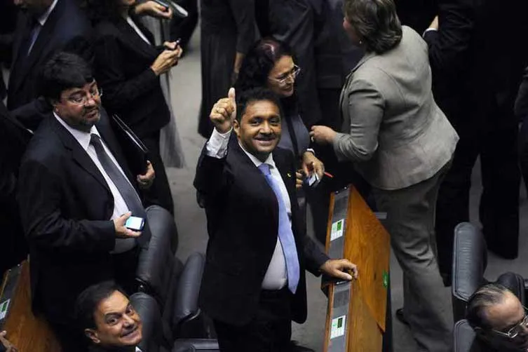  Estreante na Câmara, deputado Tiririca foi um dos empossados pelo Estado de São Paulo 