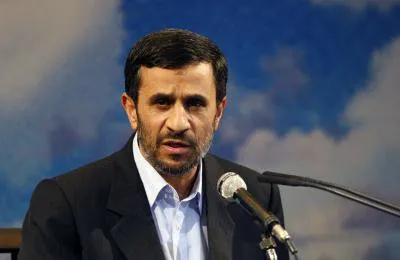O presidente do Irã, Mahmoud Ahmadinejad diz não estar preocupado com possíveis sanções