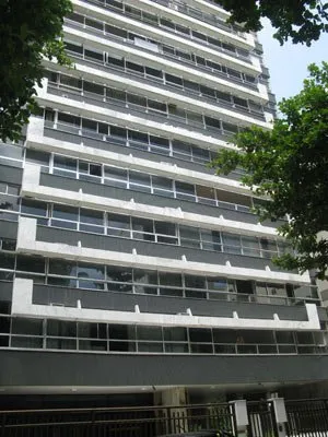  Fachada do prédio onde mora o cantor João Gilberto