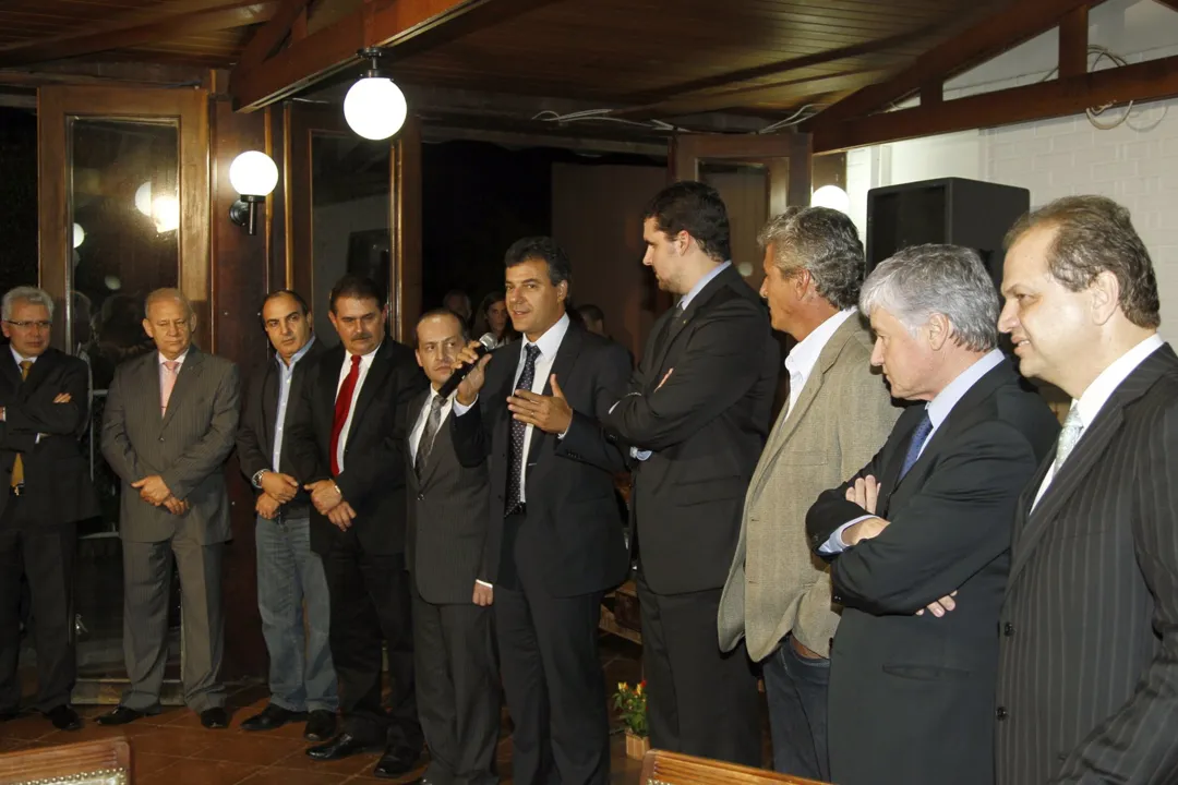Governador Beto Richa durante reunião com prefeitos do Norte Pioneiro