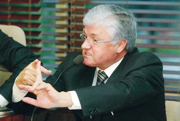  Valdir Rossoni: "Os diretórios municipais têm que mostrar que estão preparados para as eleições".