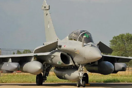  O Comando da Aeronáutica está investindo R$ 276 milhões na revitalização de 11 caças F-5E