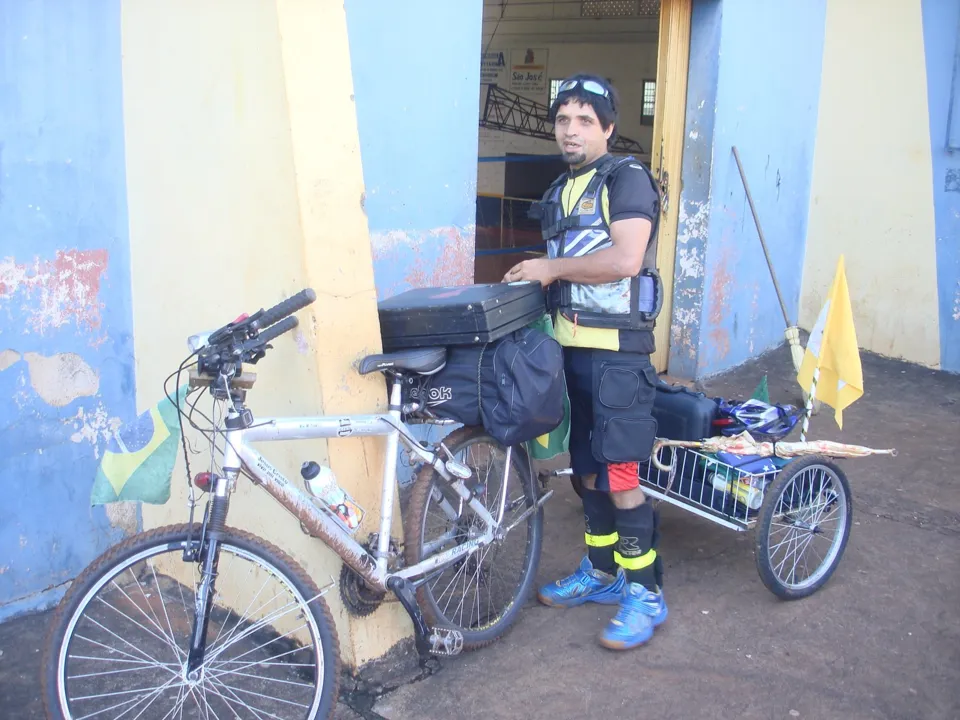  Ciclista que quer entrar para o Guinness visita São Pedro