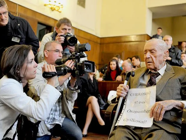  Criminoso nazista de 97 anos é julgado na Hungria