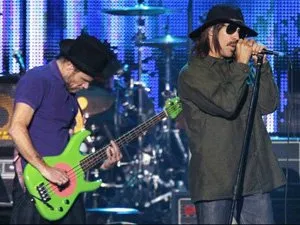  O grupo Red Hot Chili Peppers, um dos artistas contratados da Warner