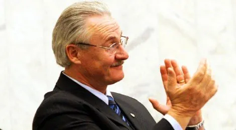 Ex-governador Orlando Pessuti é expulso do PMDB no Paraná - Foto: Arquivo