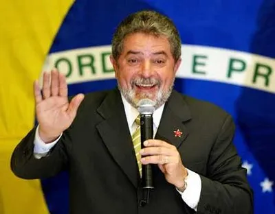  Lula diz ser contra uso da máquina pública nas eleições
