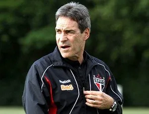   Carpegiani é dispensado pela equipe do São Paulo