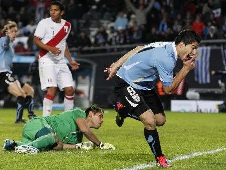 Suárez coloca a bola para dentro: Uruguai está na final da Copa América  