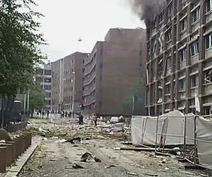  Forte explosão atinge prédios do governo na Noruega