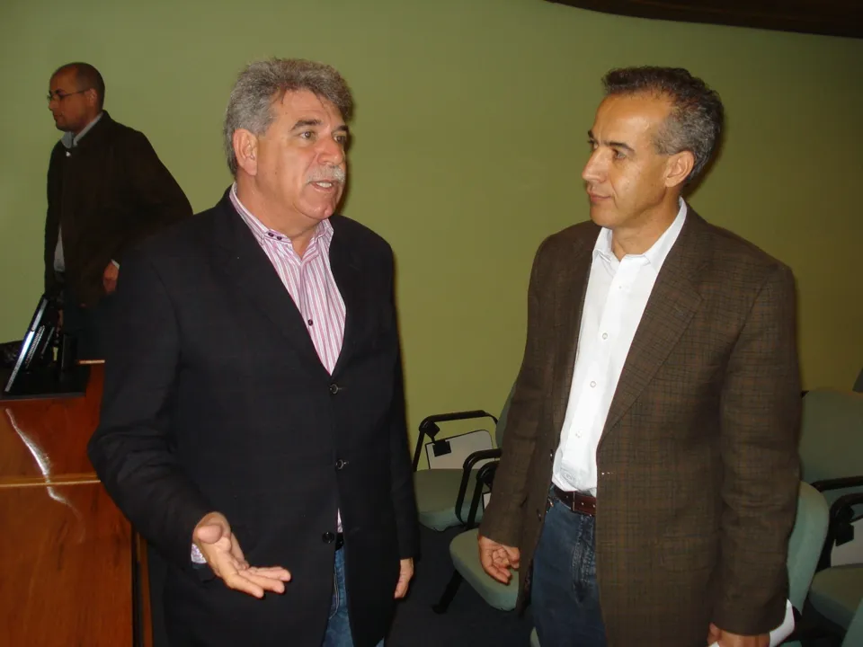  Marcos Isfer, presidente da Urbs, e o vereador Val, durante encontro em Curitiba