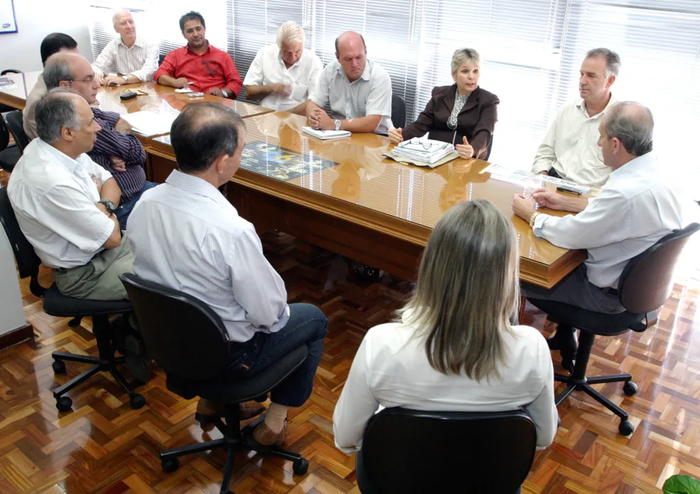  Reunião discutiu reativação de radar