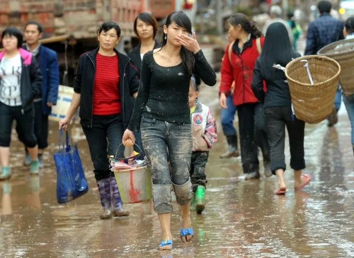  Inundações matam 57 na China e deixam um milhão de desabrigados