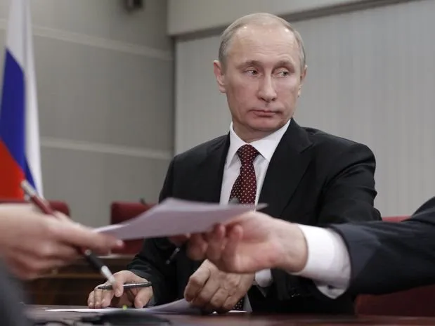 Putin informou Obama de desastre de avião na Ucrânia (Foto: Agências internacionais)