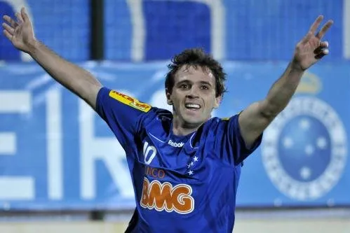 Montillo, mais uma vez, foi um dos destaques da equipe do Cruzeiro, que perdia por 2 a 0 para o Botafogo e viroi o jogo no Engenhão