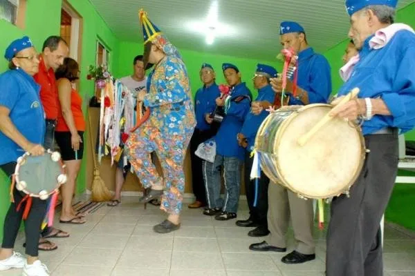  Folia de Reis: tradição é mantida em Apucarana e região - Foto - Arquivo