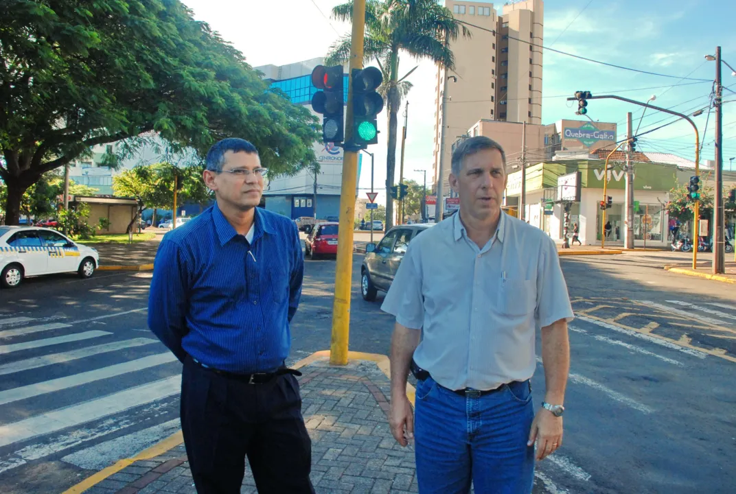 IDEVAL dos Santos Filho e Luiz Alves Miguel, do Idepplan, afirmam que a consultoria está em fase de finalização
