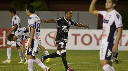 Corinthians garante vaga na Libertadores