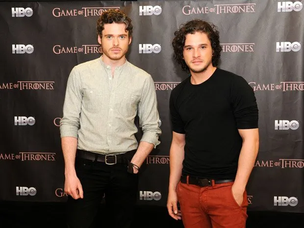 Atores de 'Game of thrones' divulgam segunda temporada da série no Rio