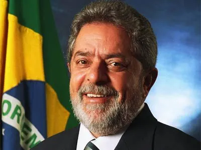 Lula ganha título de honoris causa no Rio de Janeiro