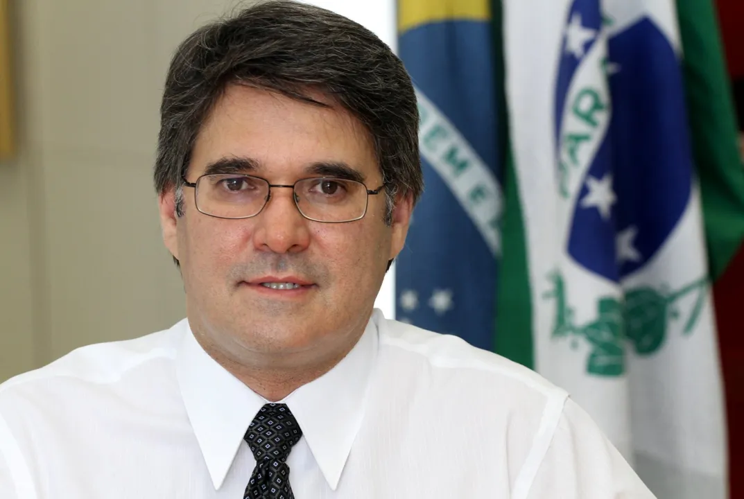 Luiz Eduardo Sebastiani toma posse na secretaria da Casa Civil