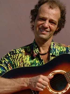  Músico Nelson Jacobina morre aos 58 anos, no Rio de Janeiro